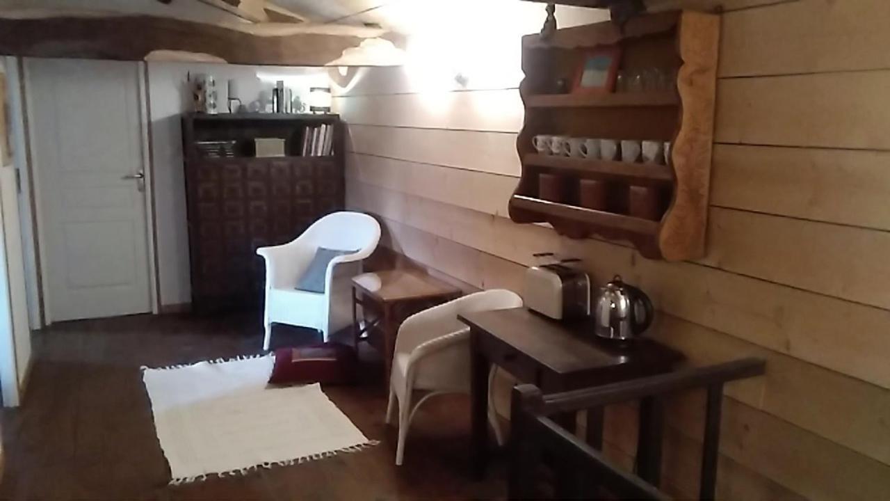 La BernardiereLes Tournesols住宿加早餐旅馆 外观 照片